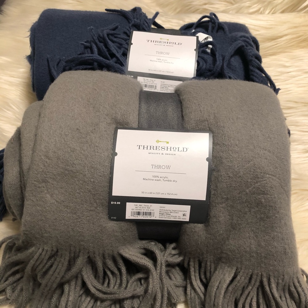 Set of 2 Cozy Solid Throw Blankets Gray & Blue